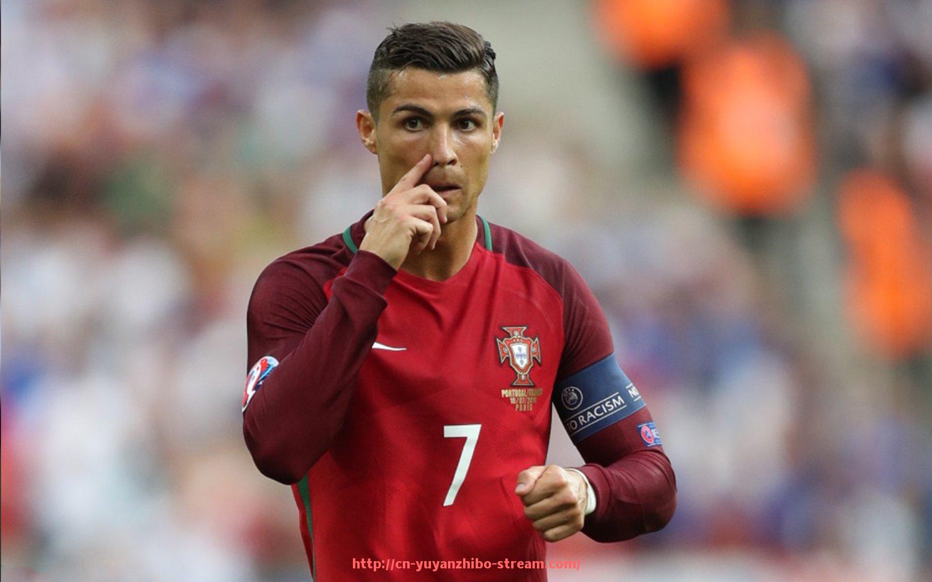 雨燕直播-欧冠拜仁与巴萨的经典对抗赛事分析